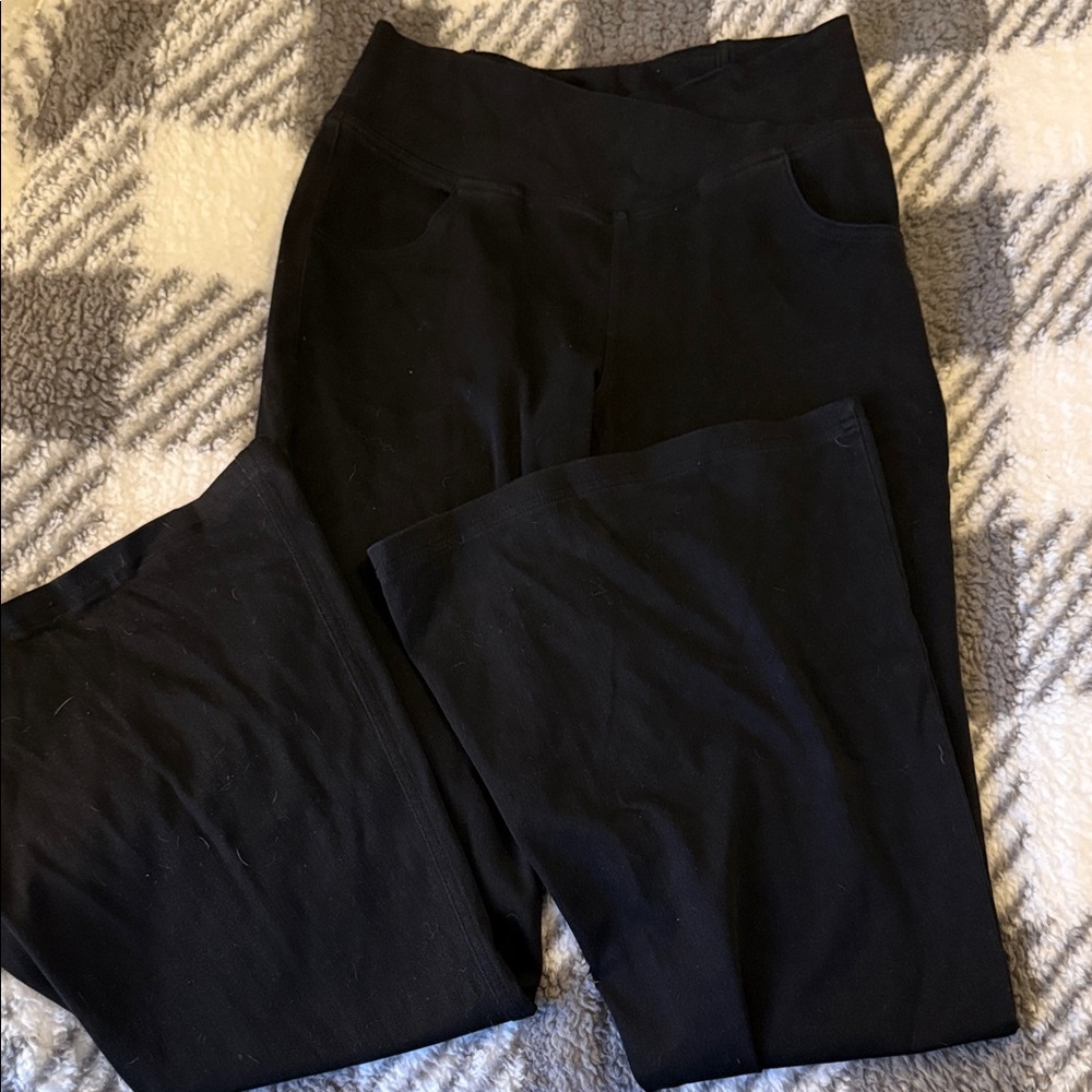 HALARA Black Casual Flare Jeggings 🖤